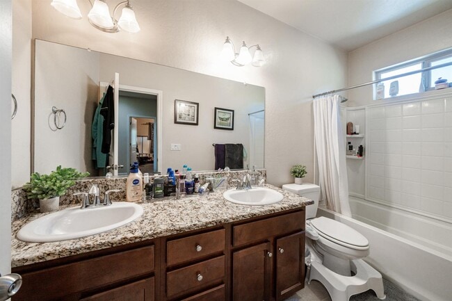 Building Photo - 6712 Lucas Dr