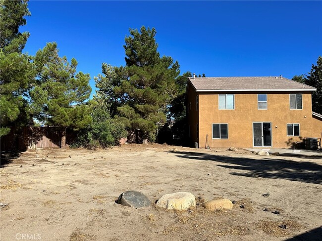 Building Photo - 14886 Shetland Ct