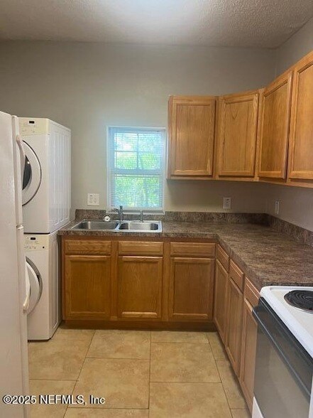 Building Photo - 2652 Post St