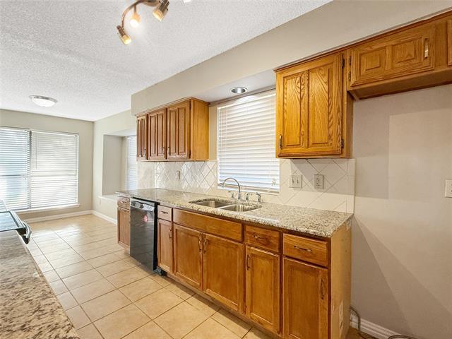 Building Photo - 3614 Colbath Dr