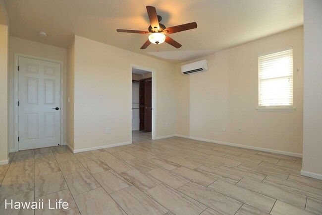 Building Photo - 3 br, 2.5 bath House - 88 Kahoma Village Loop