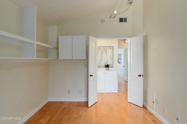 Building Photo - 4345 Willow Glen St