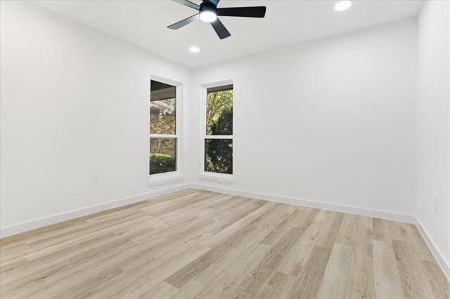 Building Photo - 2149 Willow Pl