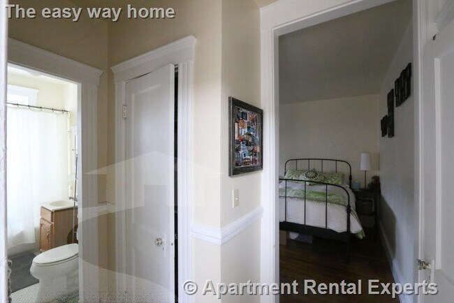 Building Photo - 10 Agassiz St