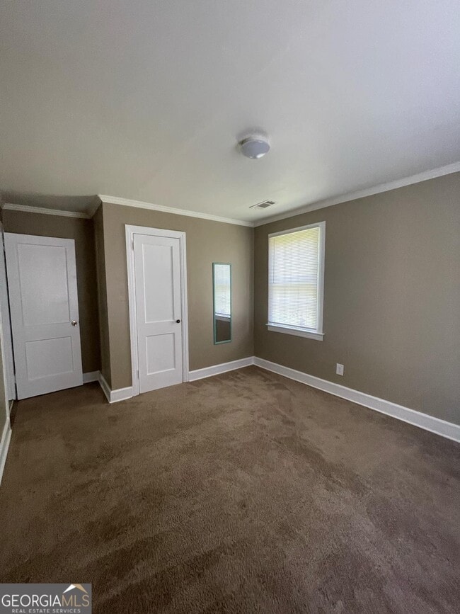 Building Photo - 312 Duncan St