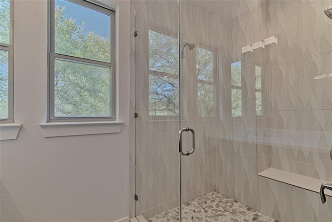 Building Photo - 8103 West Gate Blvd