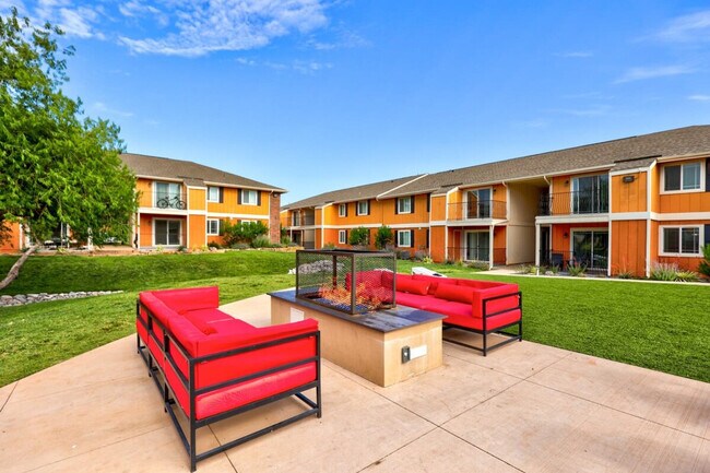 Building Photo - 12701 N Pennsylvania Ave