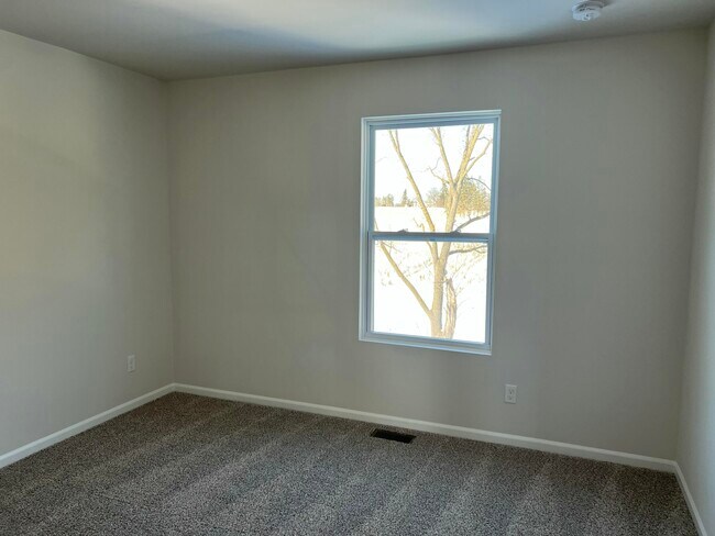 Building Photo - 27106 Gallop Wy