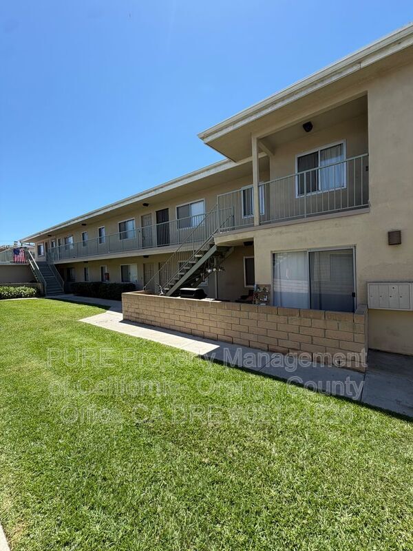 Building Photo - 402 Nashville Ave