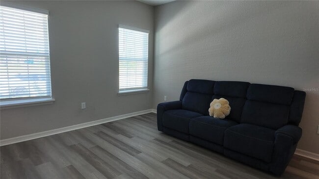 Building Photo - 445 Silverbell Trl