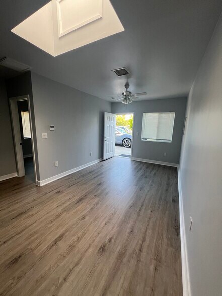 Building Photo - 8857 Comanche Ave