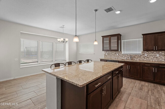 Building Photo - 1088 Nepal Sky St