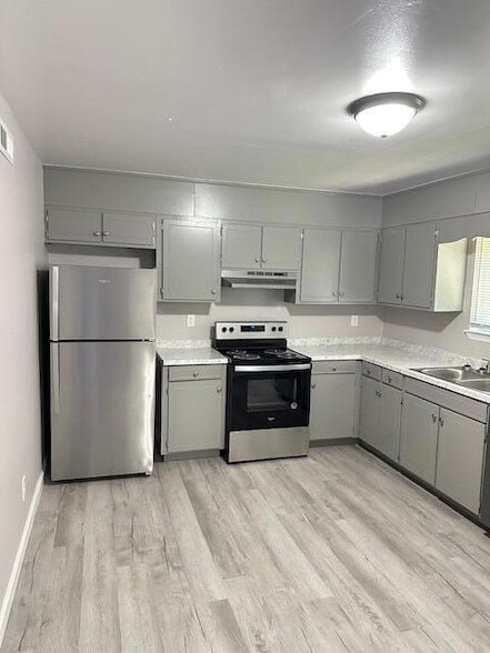 Building Photo - 4100 N Ocoee St