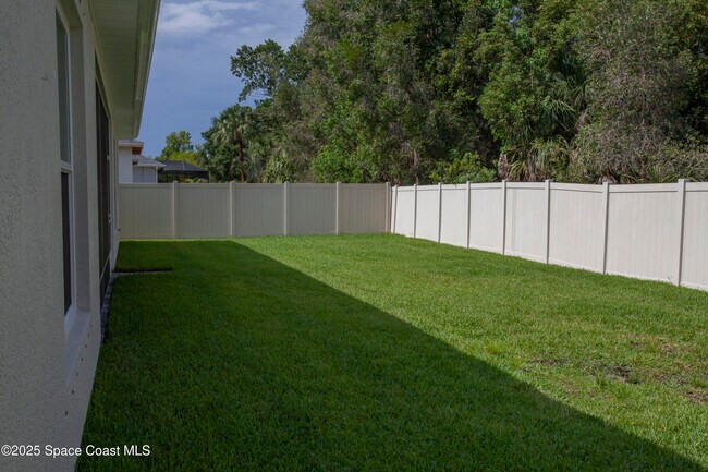 Building Photo - 4305 Negal Cir