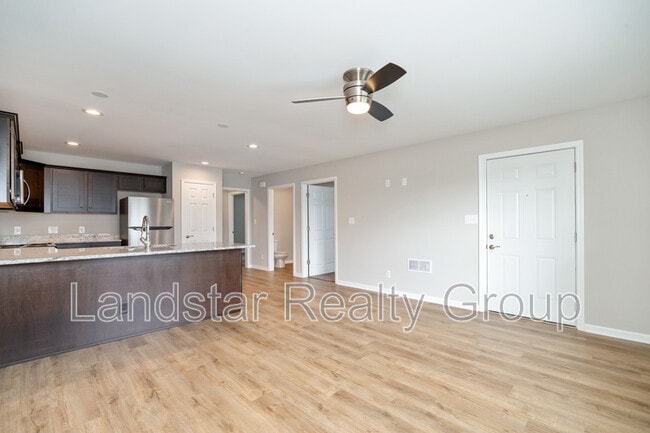 Building Photo - 7313 Tiger Wy