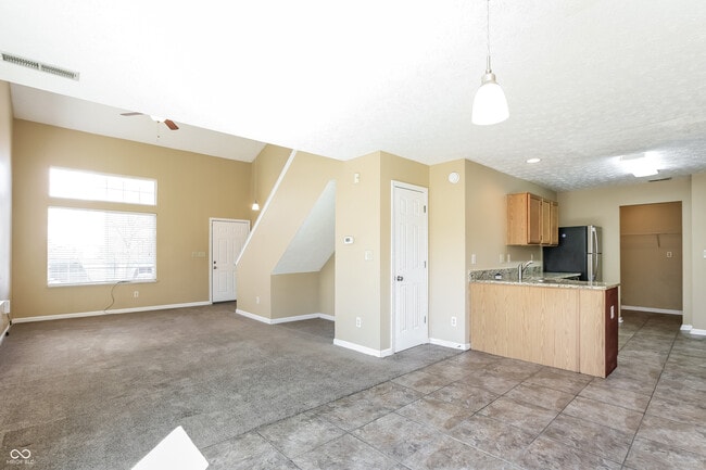 Building Photo - 5003 Lewiston Dr