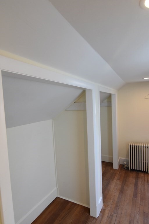 Building Photo - 106 Brook St