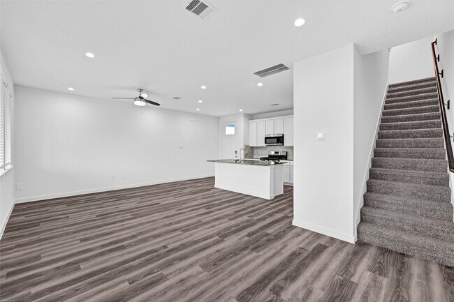 Building Photo - 3015 Ocean Cay Dr