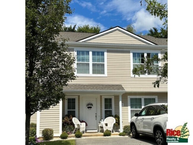 Primary Photo - 555 Pin Oak Drive NW