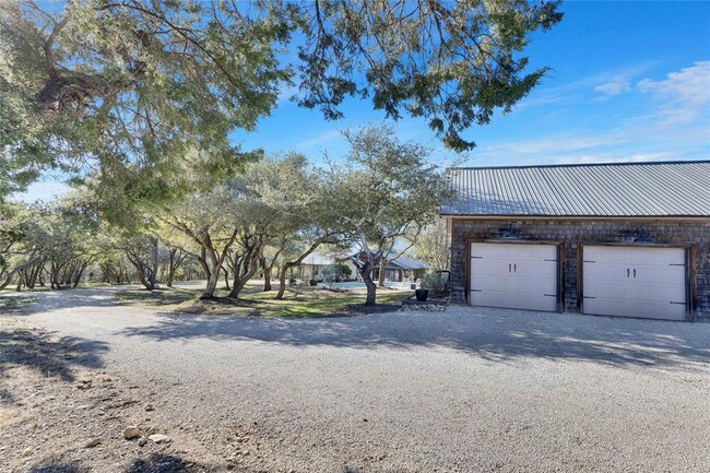 Building Photo - 9936 Ledgestone Terrace