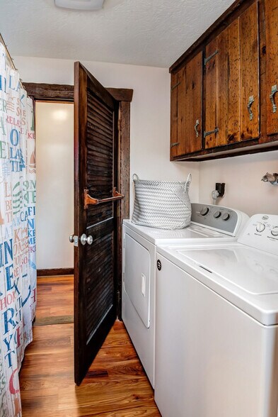 Building Photo - 9 Birch Dr