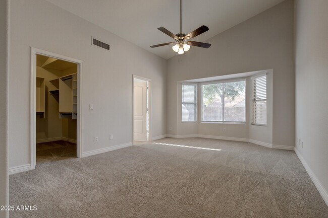 Building Photo - 9859 W Potter Dr