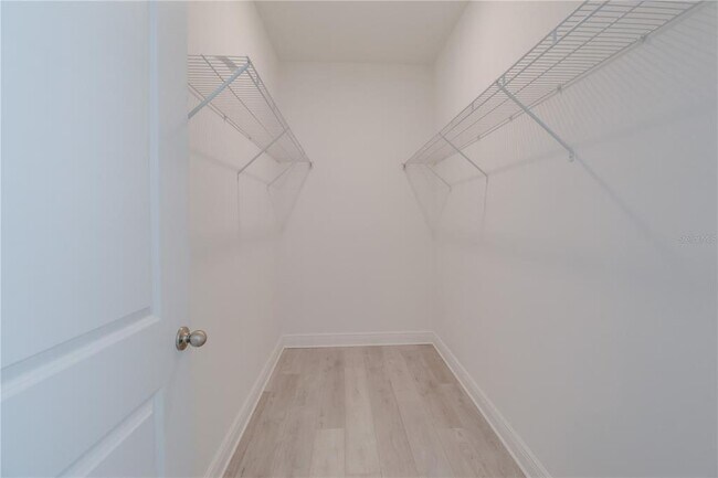 Building Photo - 2776 SW 142nd Ln