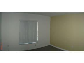 Building Photo - 2719 NE 22nd Ct