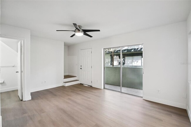 Building Photo - 2906 Lichen Ln