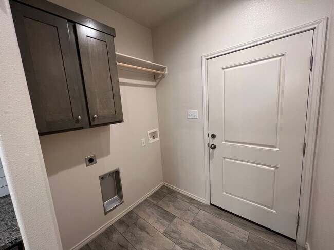 Building Photo - New Beginnings Start At AMRR: 2/2 NOW PRE-LEASING IN FRENSHIP ISD!