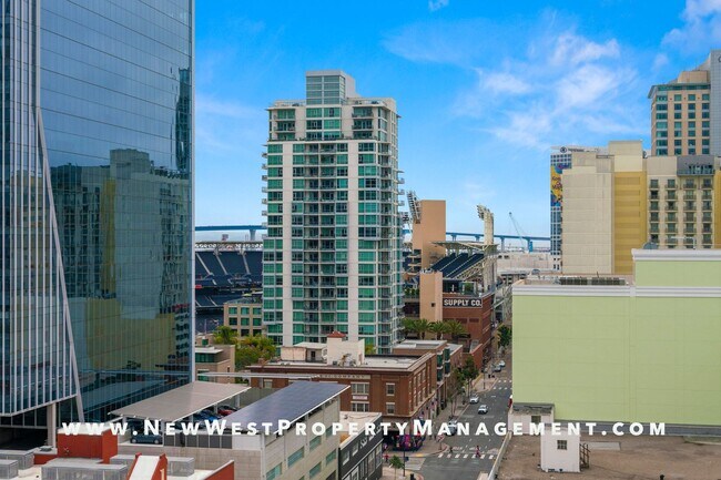 Building Photo - Sunny East Village 2-Bedroom at Alta! Smal...