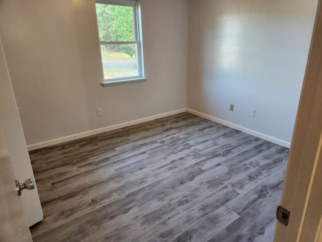 Building Photo - 2808 Nighthawk Dr