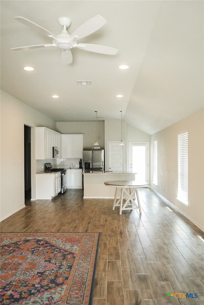 Building Photo - 139 Lyndon Dr
