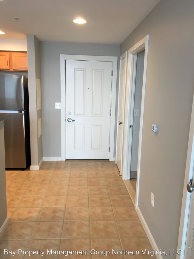 Building Photo - 4490 Market Commons Dr
