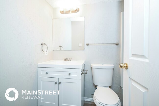 Building Photo - 411 Southerland Ave