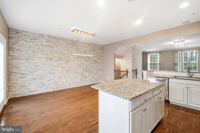 Building Photo - 7855 Port Capital Dr