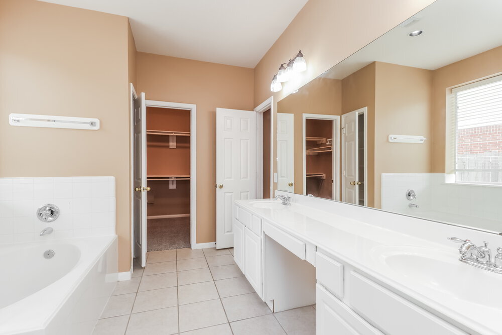 Building Photo - 17907 Calico Glen Ln