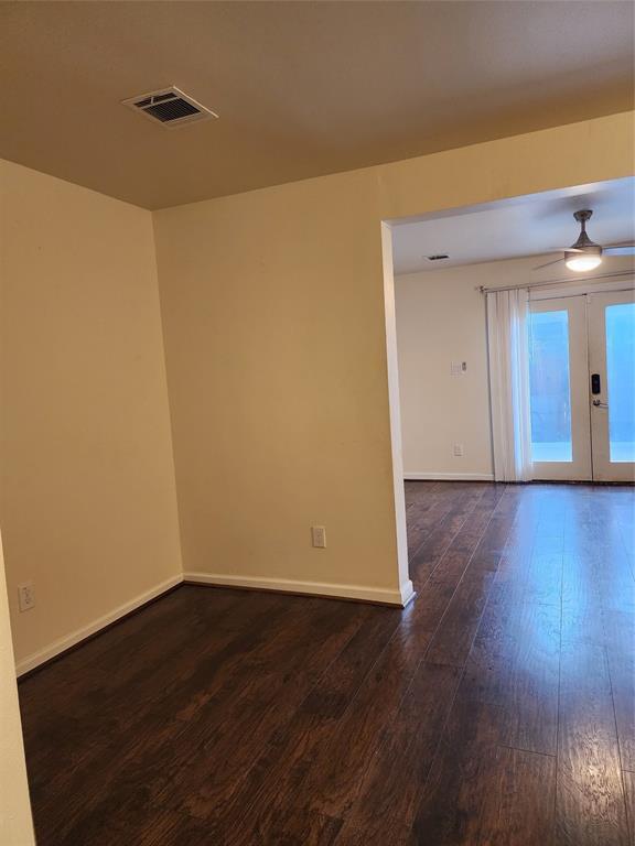 Building Photo - 1808 Country Village Blvd