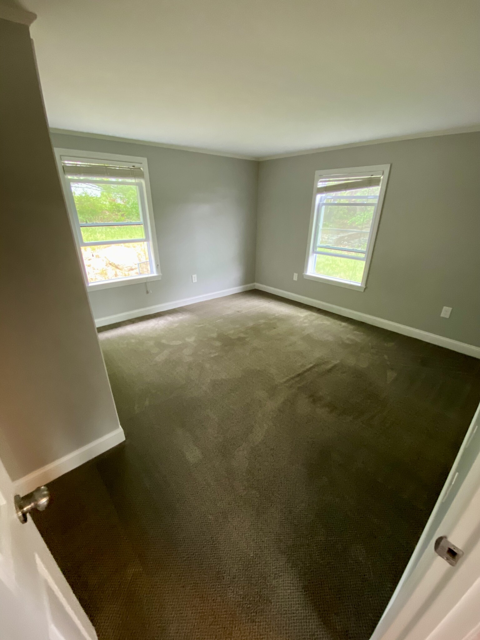Building Photo - 1106 Highland Ave