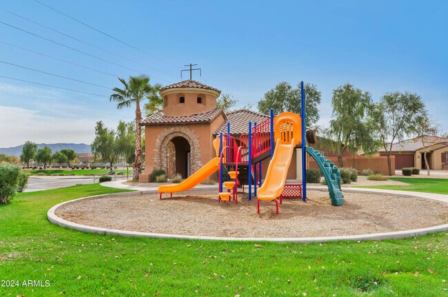 Building Photo - 4820 W Leodra Ln