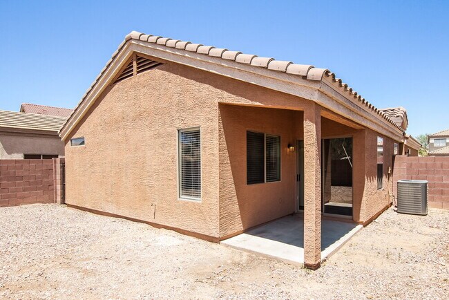 Building Photo - 23257 W Cocopah St
