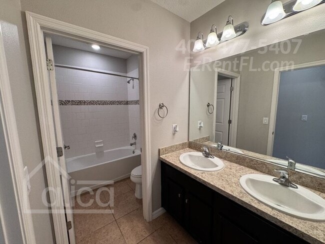 Building Photo - 426 Kestrel Dr