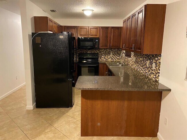 Building Photo - 4119 Ponza Pl