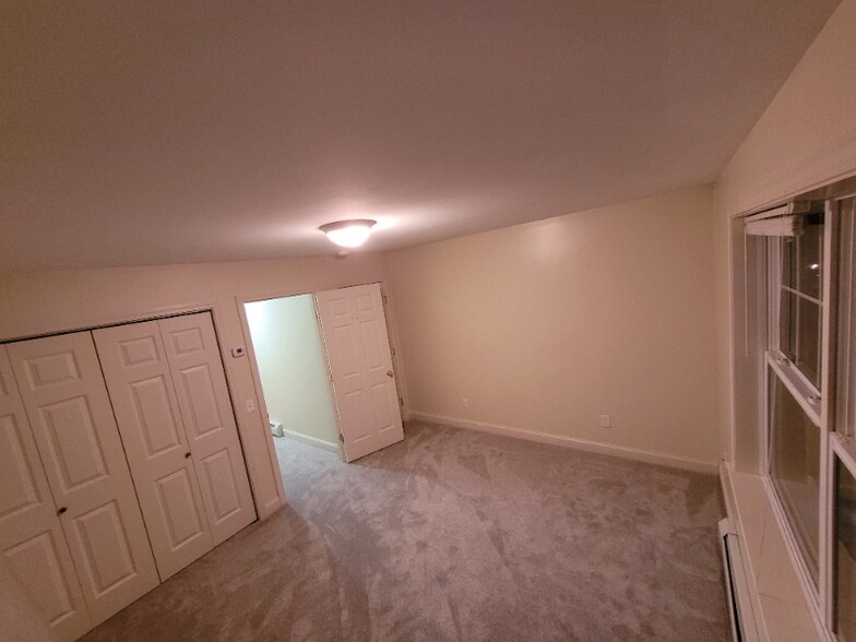 Building Photo - 1 Tourmaline Dr