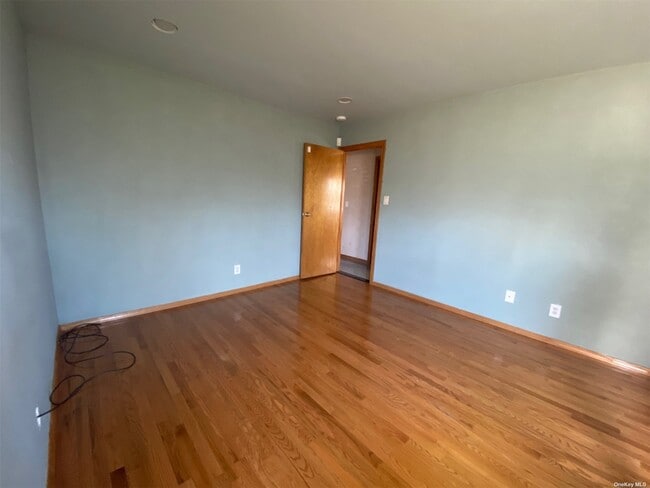 Building Photo - 46 13th Ave