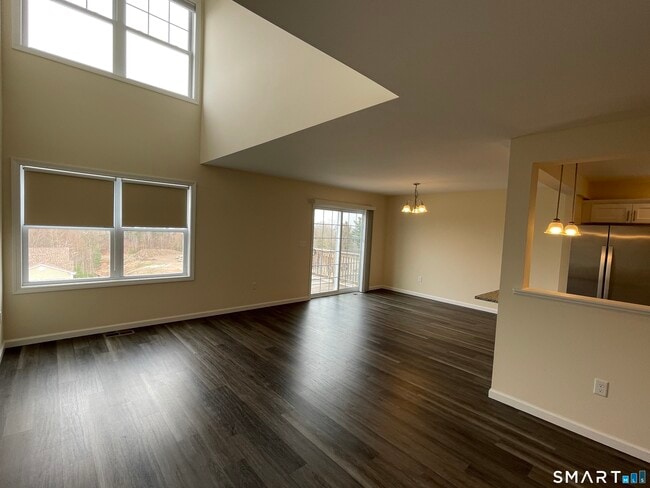 Building Photo - 28 Woodside Dr