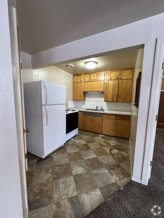 Building Photo - 1 bedroom in Billings MT 59102