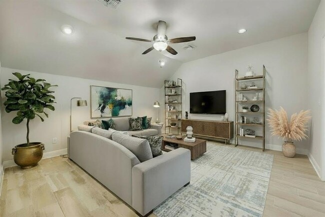 Building Photo - 227 Dally Ct