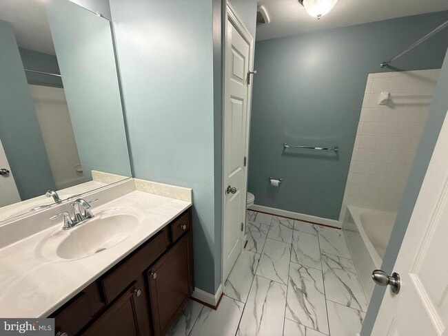 Building Photo - 6764 Green Mill Way