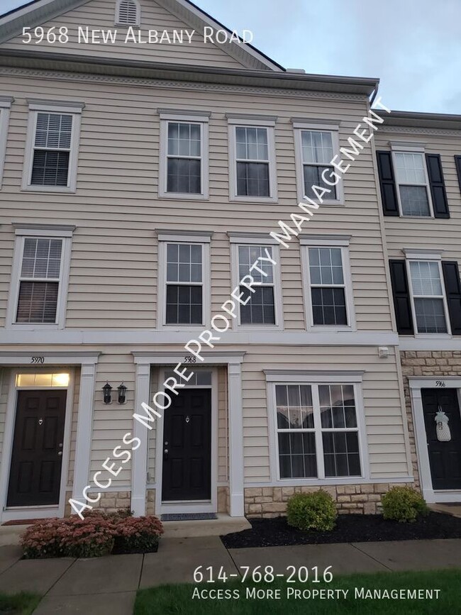 Primary Photo - Beautiful 2 bedroom and *3 FULL BATHROOM* ...